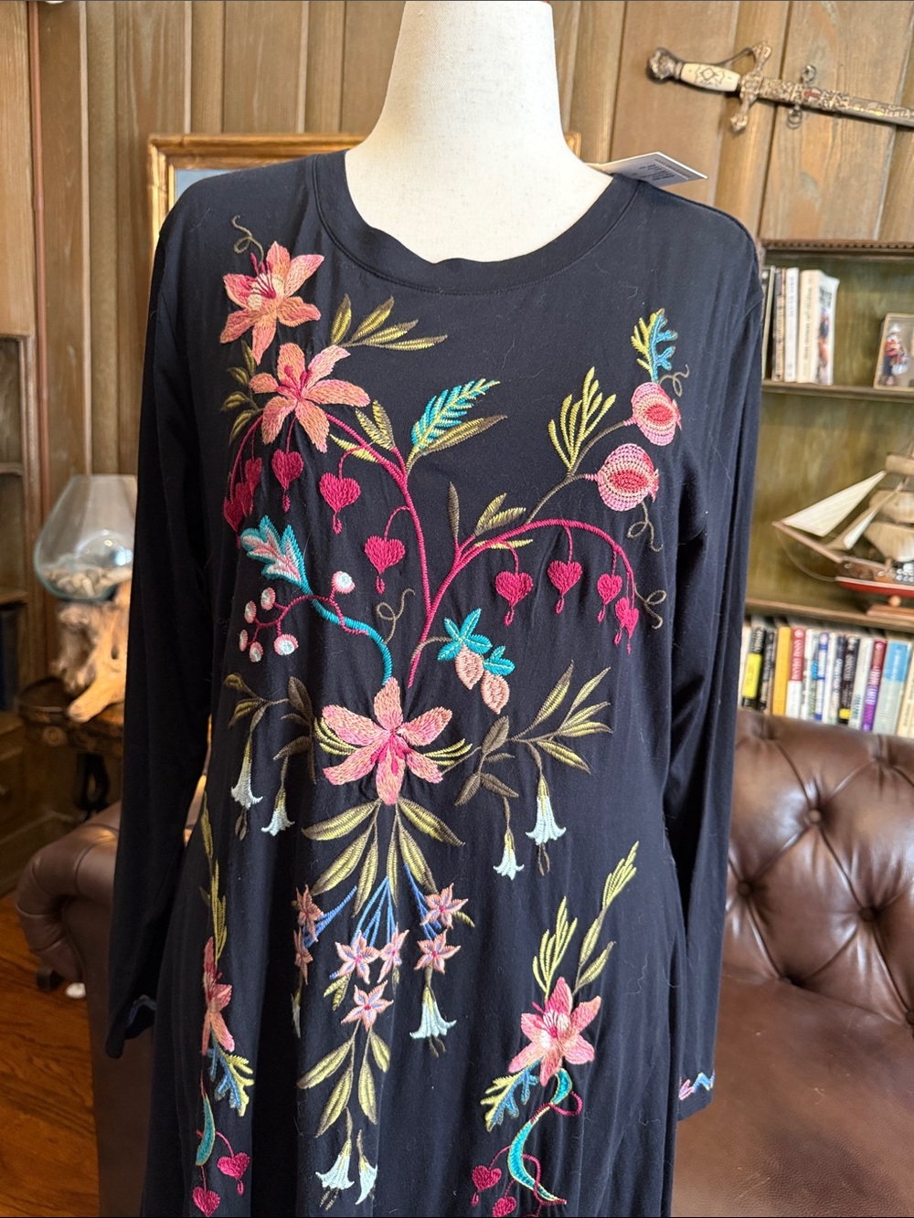 Johnny Was Handkerchief Knit Dress Amarylla with Floral Embroidery - Picture 6 of 10